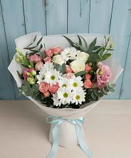 Букет цветов из:  Розы, Лизиантусы и Хризантемы в Ревде Свердловской области